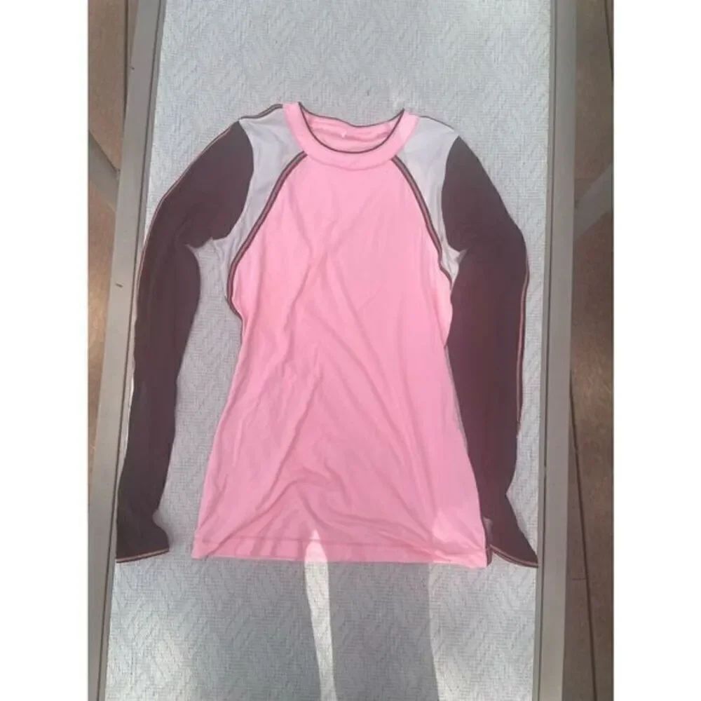 Lululemon Women’s Shirt (SZ 4)